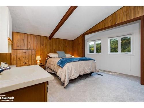 141 Carmichael Crescent, The Blue Mountains, ON - Indoor Photo Showing Bedroom