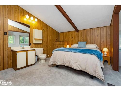 141 Carmichael Crescent, The Blue Mountains, ON - Indoor Photo Showing Bedroom