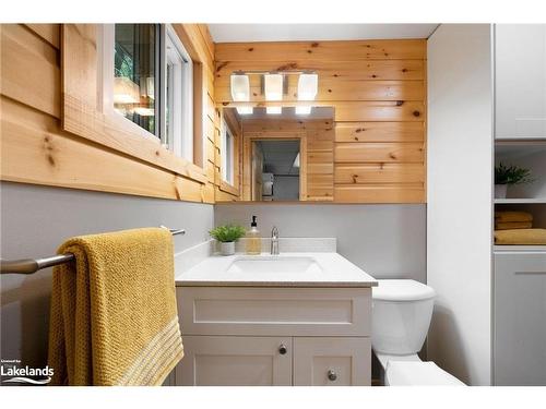 53B Forest Access Road, Port Loring, ON - Indoor Photo Showing Bathroom