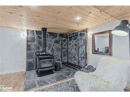 426121 25 Sideroad, Mono, ON - Indoor With Fireplace