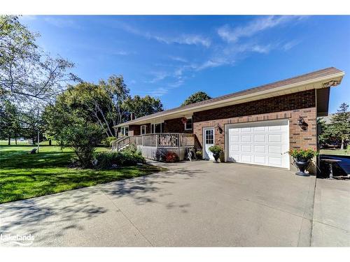 7950 Poplar Sideroad, Collingwood, ON - Outdoor