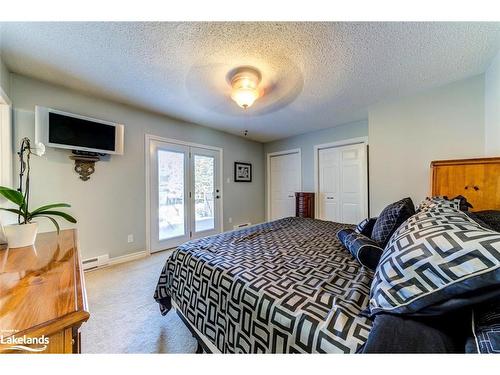 7950 Poplar Sideroad, Collingwood, ON - Indoor Photo Showing Bedroom