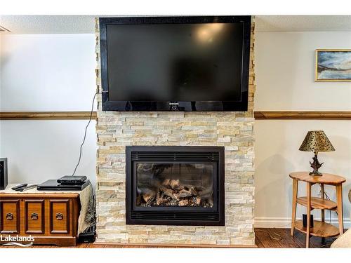 7950 Poplar Sideroad, Collingwood, ON - Indoor Photo Showing Living Room With Fireplace