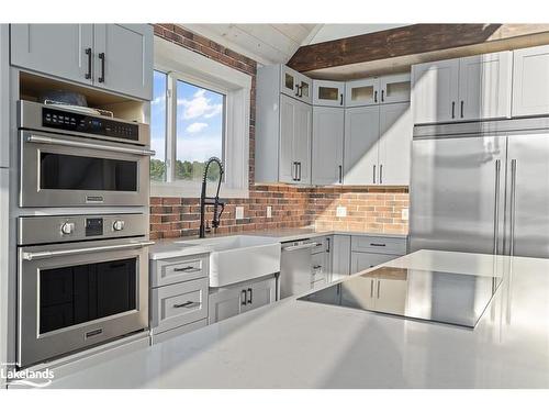 1038 Boyes Bridge Lane, Gravenhurst, ON - Indoor Photo Showing Kitchen With Stainless Steel Kitchen With Upgraded Kitchen