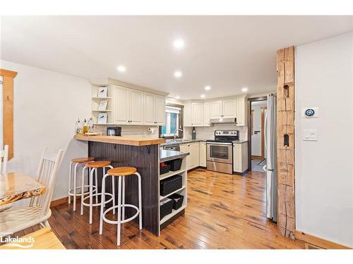 1111 Maplehurst Drive, Huntsville, ON - Indoor Photo Showing Kitchen