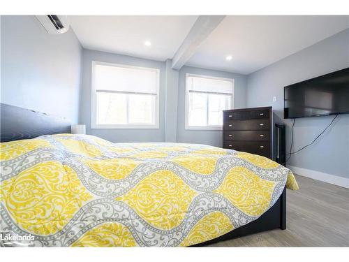 4A + B Starratt Road, Burk'S Falls, ON - Indoor Photo Showing Bedroom