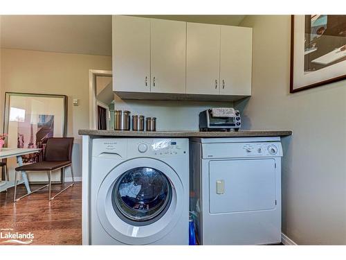 393 Second Street, Collingwood, ON - Indoor Photo Showing Laundry Room