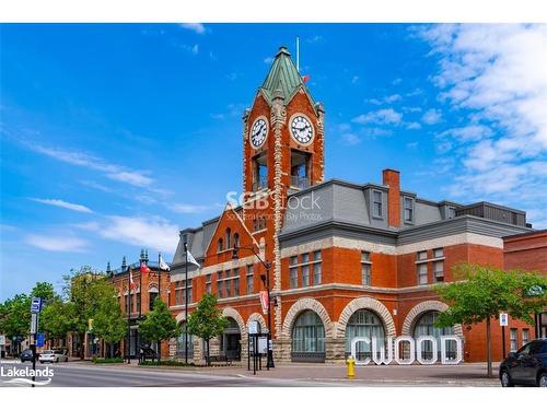 393 Second Street, Collingwood, ON - Outdoor With Facade