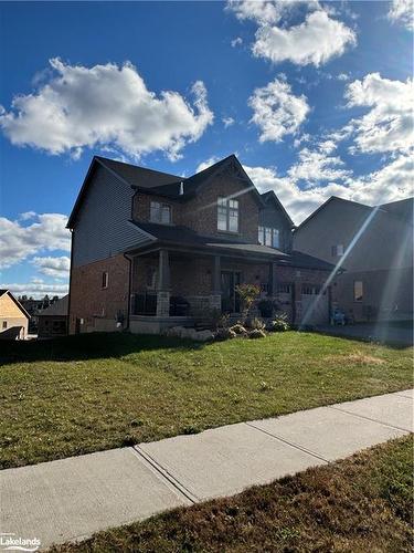 29 Woodstream Drive, Huntsville, ON - Outdoor With Deck Patio Veranda With Facade