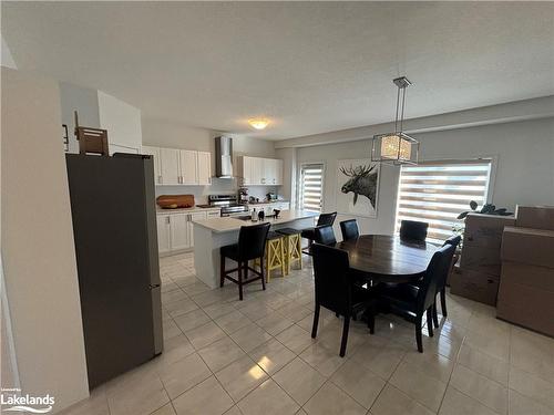 29 Woodstream Drive, Huntsville, ON - Indoor Photo Showing Dining Room