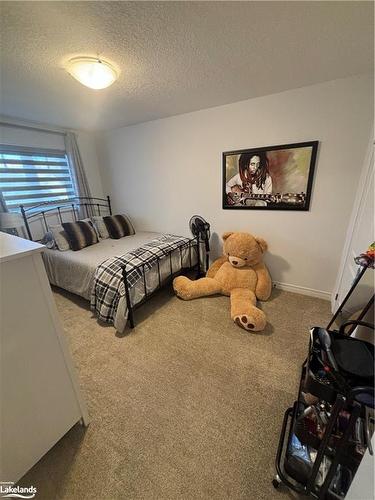 29 Woodstream Drive, Huntsville, ON - Indoor Photo Showing Bedroom