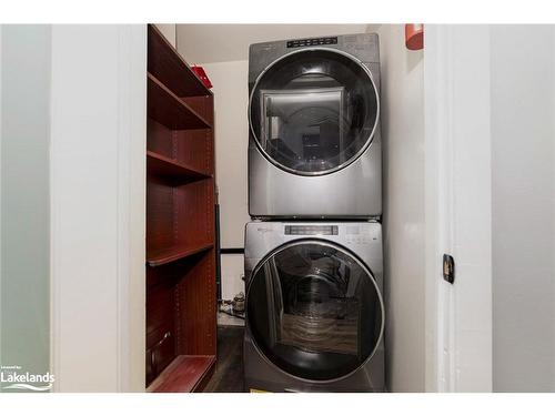 73-21 Dawson Drive, Collingwood, ON - Indoor Photo Showing Laundry Room