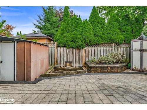 1100 Springbrook Crescent, Oakville, ON - Outdoor With Deck Patio Veranda