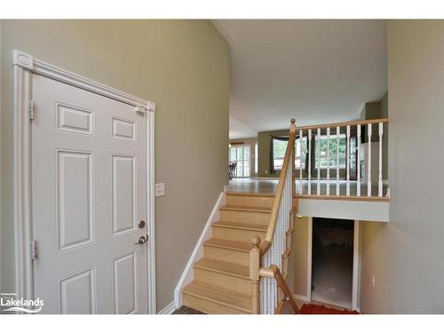 28 Cherry Sands Crescent, Wasaga Beach, ON - Indoor Photo Showing Other Room