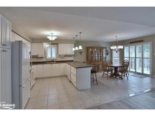 28 Cherry Sands Crescent, Wasaga Beach, ON - Indoor