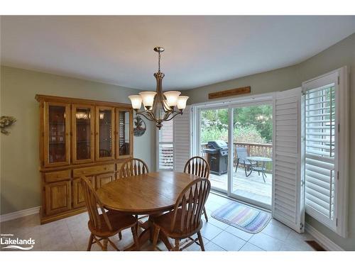 28 Cherry Sands Crescent, Wasaga Beach, ON - Indoor Photo Showing Dining Room