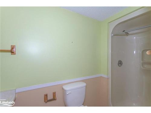 23 Sadler Drive, Bracebridge, ON - Indoor Photo Showing Bathroom