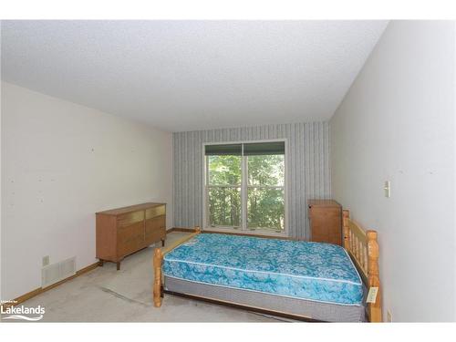 23 Sadler Drive, Bracebridge, ON - Indoor Photo Showing Bedroom