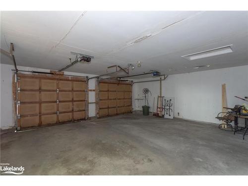 23 Sadler Drive, Bracebridge, ON - Indoor Photo Showing Garage