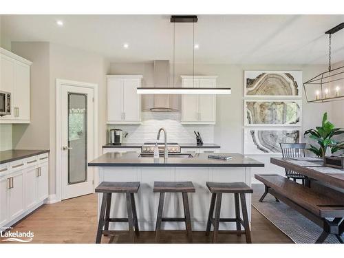 62 Foley Crescent, Collingwood, ON - Indoor Photo Showing Kitchen With Upgraded Kitchen