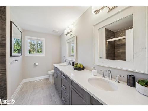 62 Foley Crescent, Collingwood, ON - Indoor Photo Showing Bathroom