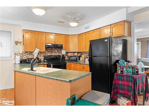 477 Albert Street, Victoria Harbour, ON - Indoor Photo Showing Kitchen With Double Sink