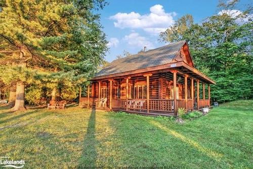 30 Mcvittie Island, Bracebridge, ON - Outdoor With Deck Patio Veranda