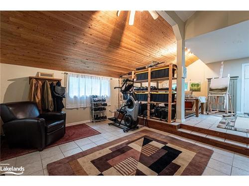 1290 Olde Base Line, Caledon, ON - Indoor