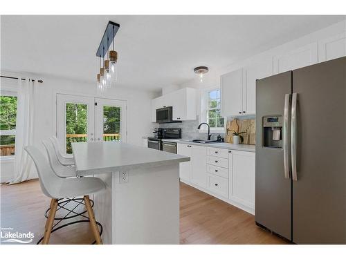 96 Fieldstream Chase Chase, Bracebridge, ON - Indoor Photo Showing Kitchen