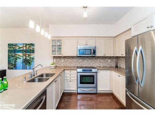 145 Wycliffe Cove, Victoria Harbour, ON - Indoor Photo Showing Kitchen With Double Sink With Upgraded Kitchen