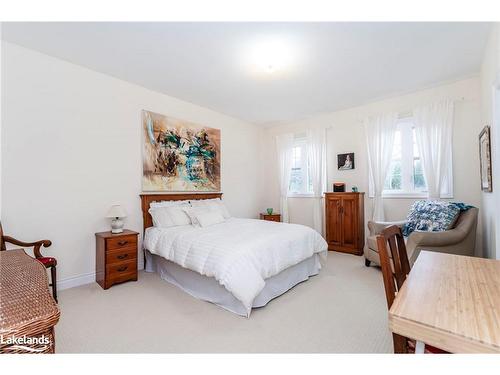 145 Wycliffe Cove, Victoria Harbour, ON - Indoor Photo Showing Bedroom