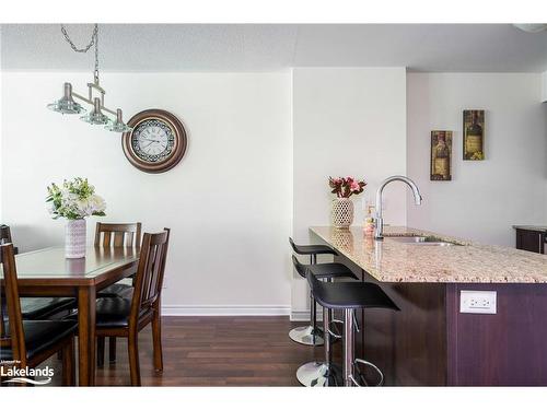 202-4 Brandy Lane Drive, Collingwood, ON - Indoor Photo Showing Dining Room