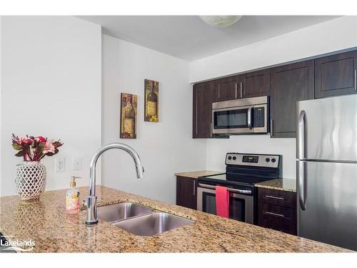 202-4 Brandy Lane Drive, Collingwood, ON - Indoor Photo Showing Kitchen With Stainless Steel Kitchen With Double Sink With Upgraded Kitchen