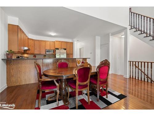 31 Royal Beech Drive, Wasaga Beach, ON - Indoor Photo Showing Dining Room