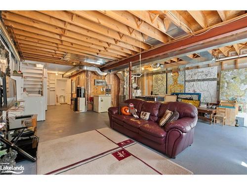 31 Royal Beech Drive, Wasaga Beach, ON - Indoor Photo Showing Basement