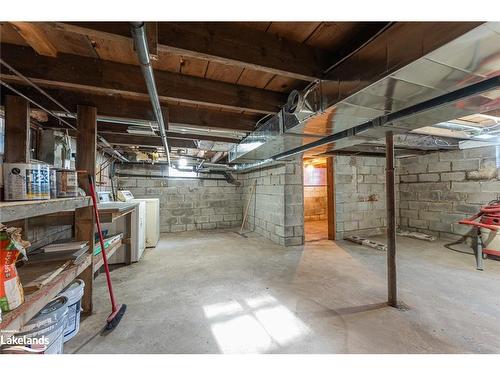 2792 Muskoka Road 117, Baysville, ON - Indoor Photo Showing Basement