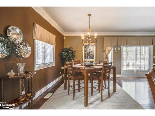 65 Mourning Dove Trail, Tiny, ON - Indoor Photo Showing Dining Room