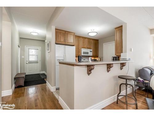 13-656 Johnston Park Avenue, Collingwood, ON - Indoor Photo Showing Kitchen