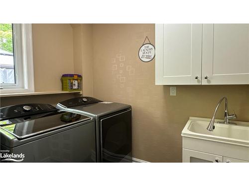 345 Puddicombe Road, Midland, ON - Indoor Photo Showing Laundry Room