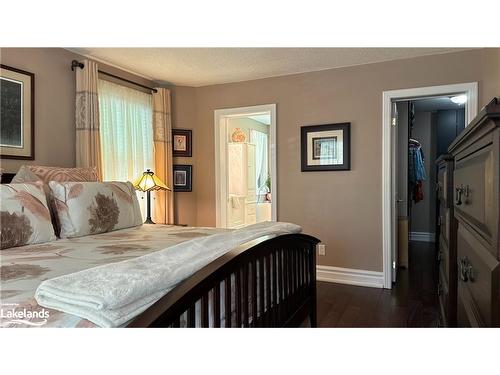 345 Puddicombe Road, Midland, ON - Indoor Photo Showing Bedroom