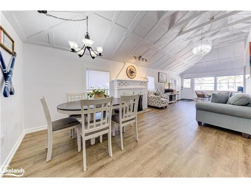 278 Coastline Drive, Wasaga Beach, ON - Indoor Photo Showing Dining Room