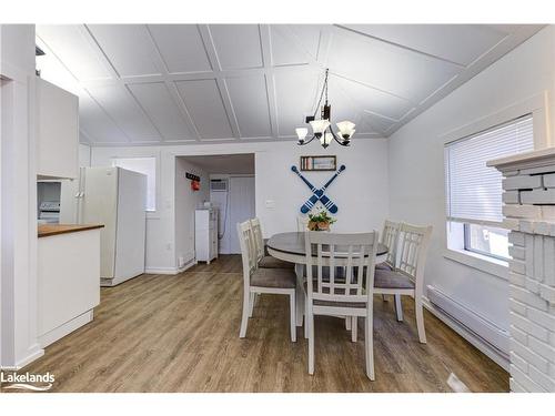 278 Coastline Drive, Wasaga Beach, ON - Indoor Photo Showing Dining Room