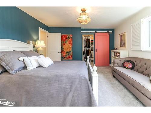 62 Lockhart Road, Collingwood, ON - Indoor Photo Showing Bedroom