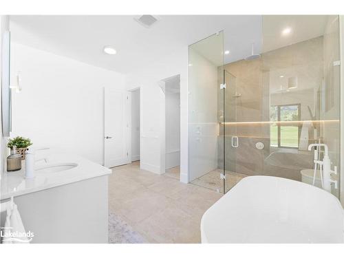 100 Barton Boulevard, The Blue Mountains, ON - Indoor Photo Showing Bathroom