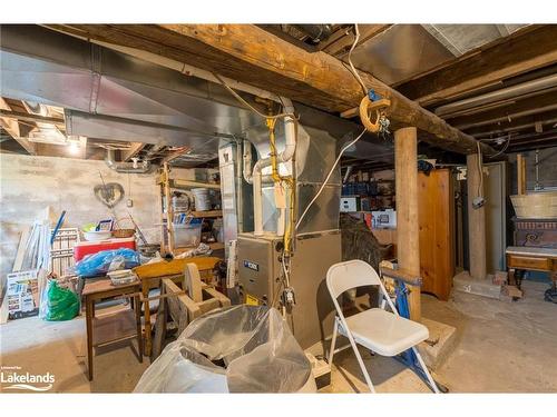 905 Starratt Road, Burk'S Falls, ON - Indoor Photo Showing Basement