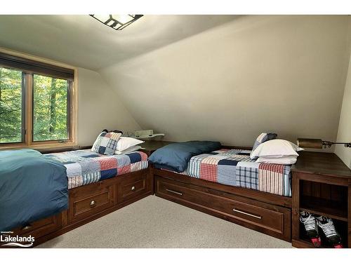 155 Aspen Way, The Blue Mountains, ON - Indoor Photo Showing Bedroom