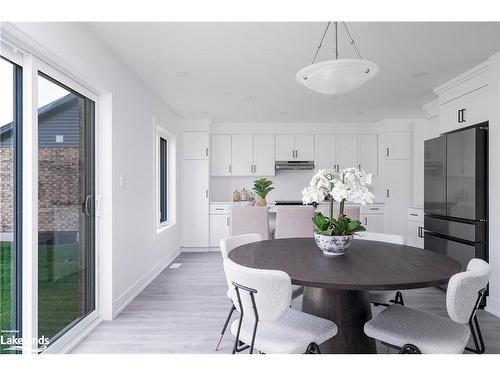 110 Emerson Way, Durham, ON - Indoor Photo Showing Dining Room