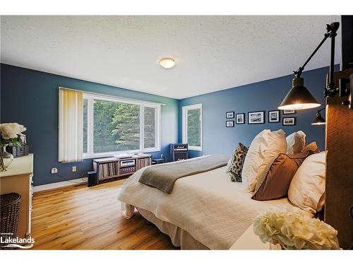 506097 Highway 89, Mulmur, ON - Indoor Photo Showing Bedroom