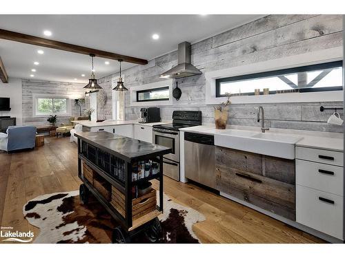 495529 2 Grey Road, Ravenna, ON - Indoor Photo Showing Kitchen