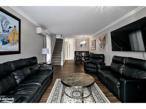 1-1 Spruce Street, Wasaga Beach, ON - Indoor Photo Showing Living Room